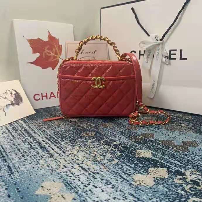 2020 Chanel vanity case