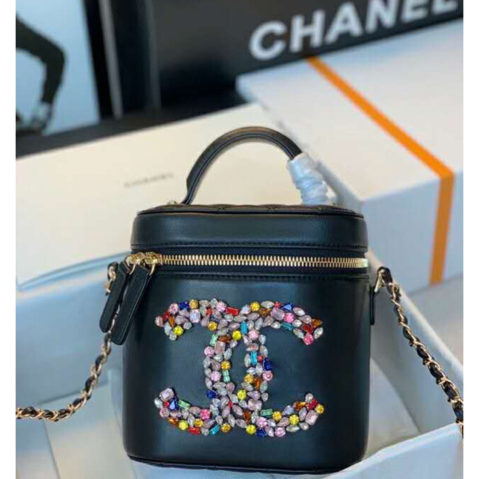 2020 Chanel vanity case