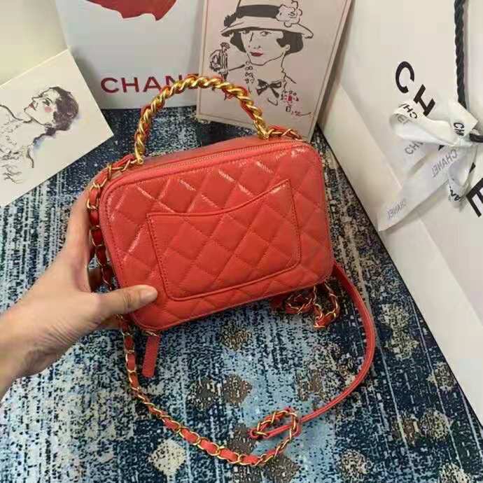 2020 Chanel vanity case