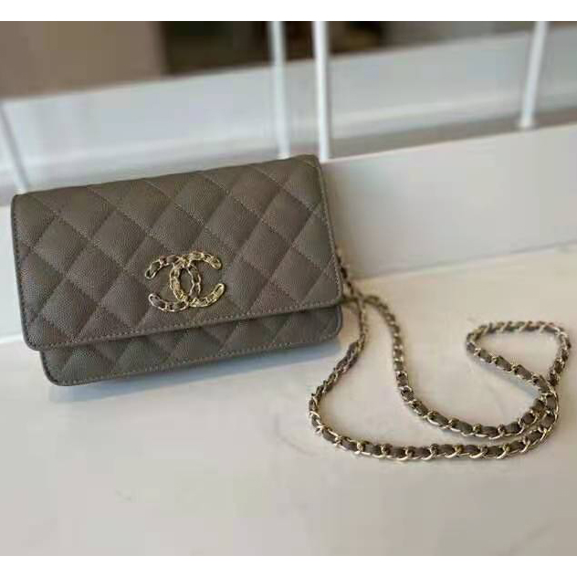 2020 Chanel wallet on chain