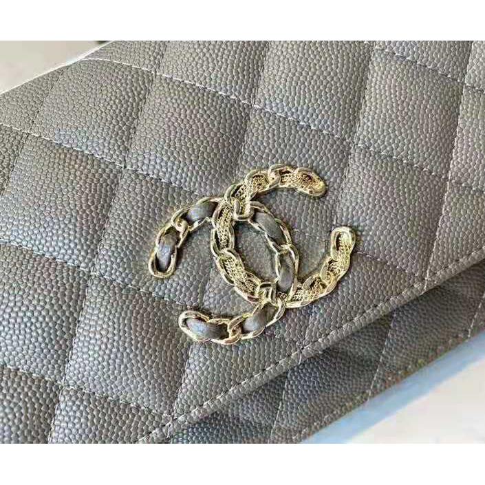 2020 Chanel wallet on chain