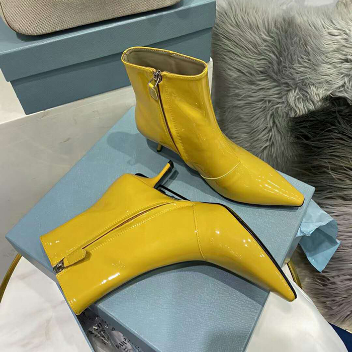 2020 Prada women shoes