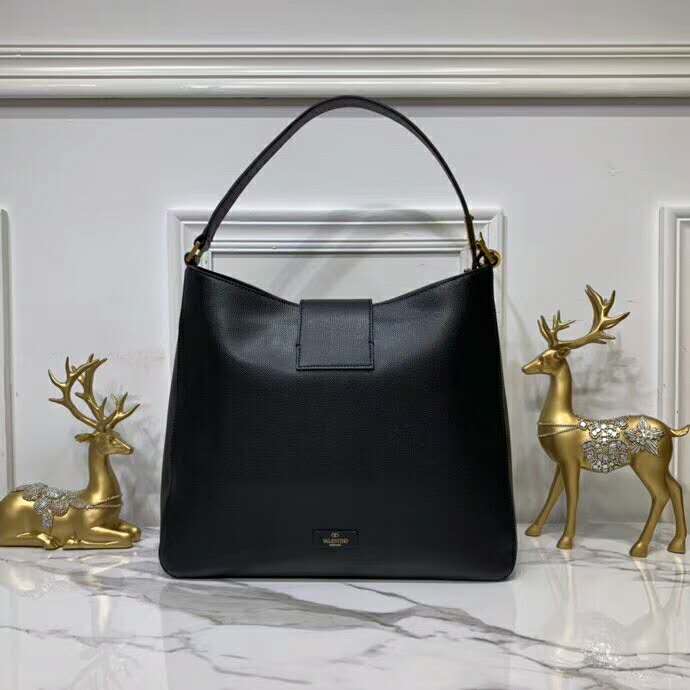 2020 VALENTINO BAG