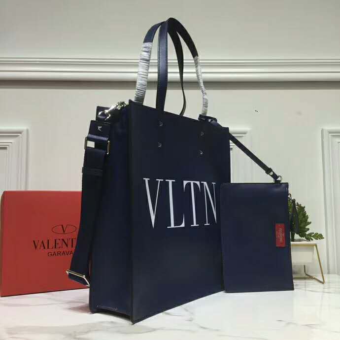 2020 VALENTINO SHOPPING BAG