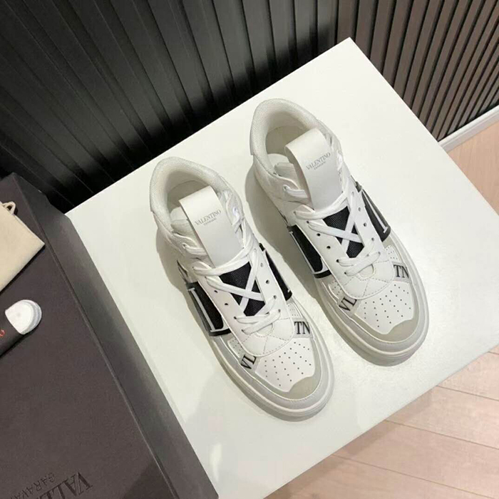 2020 Valentino women shoes