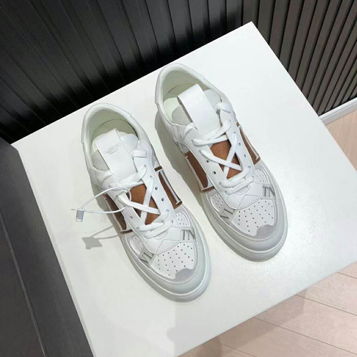 2020 Valentino women shoes