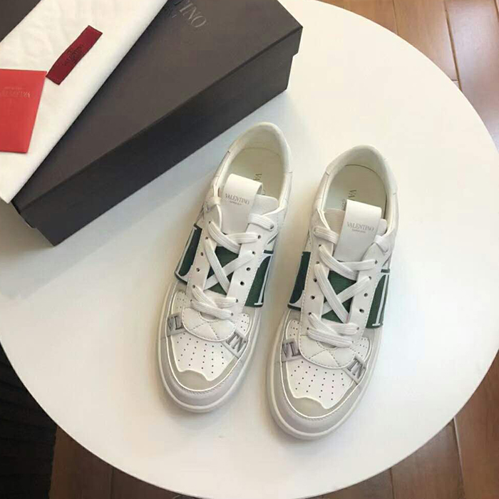 2020 Valentino women shoes