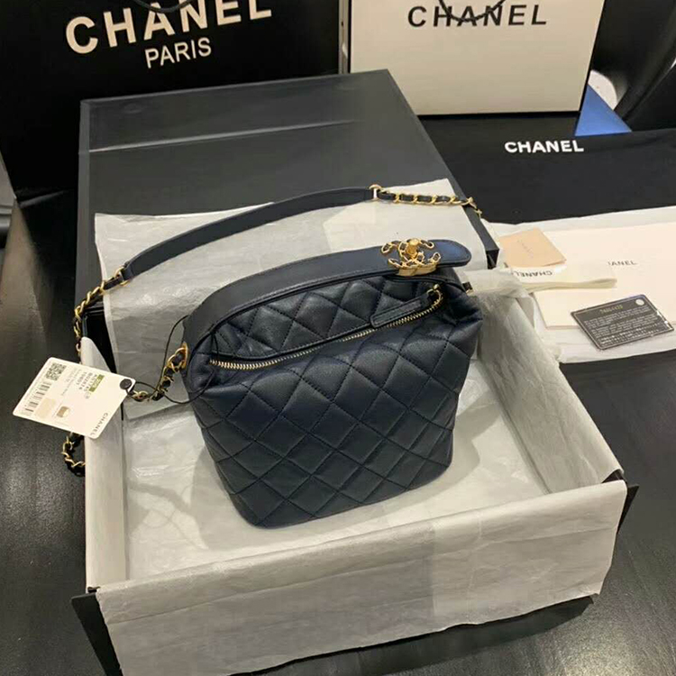 2020 chanel Small hobo bag