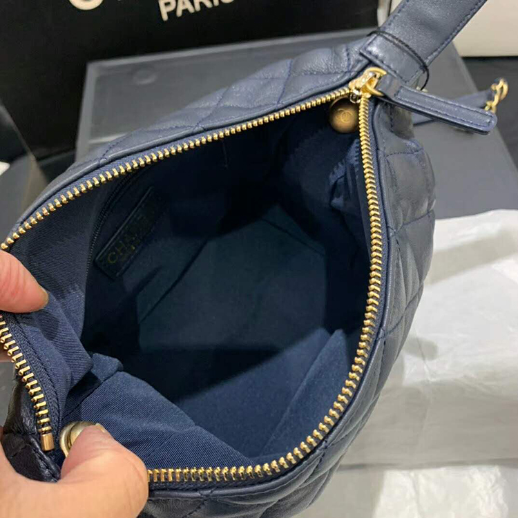 2020 chanel Small hobo bag