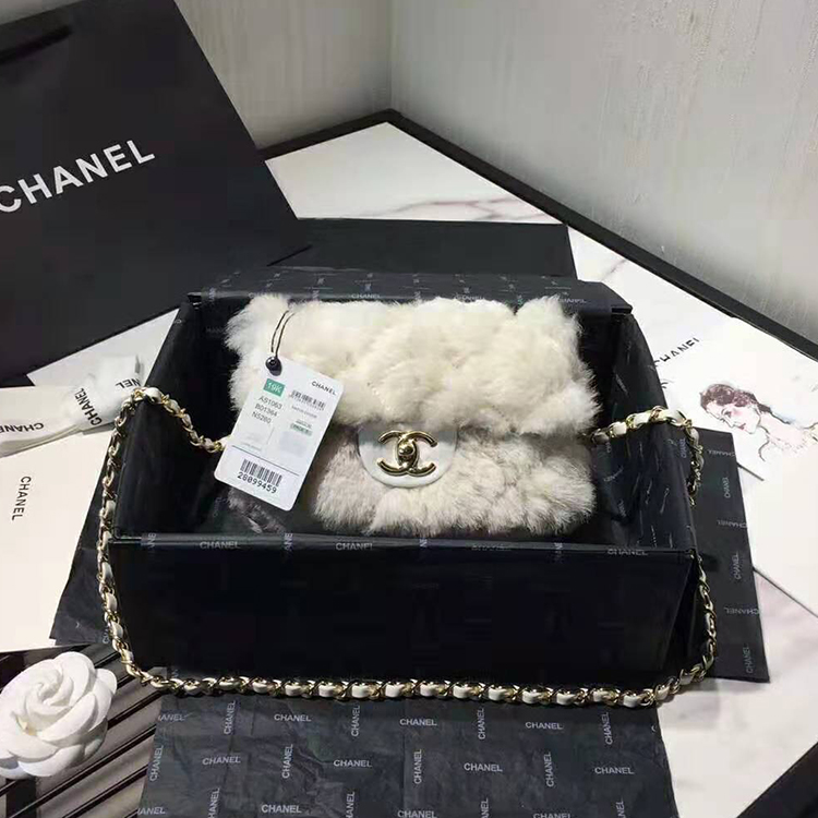 2020 chanel flap bag