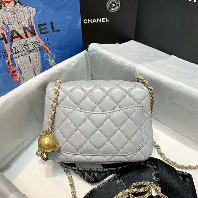 2020 chanel flap bag