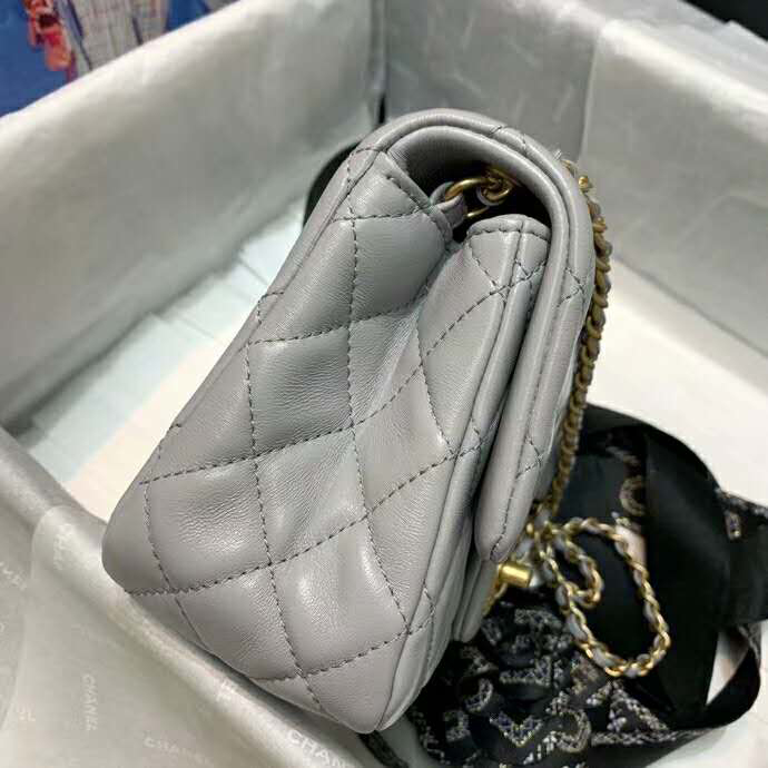 2020 chanel flap bag