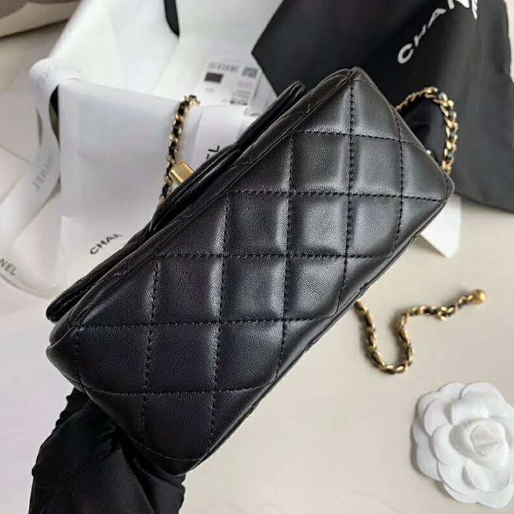 2020 chanel flap bag