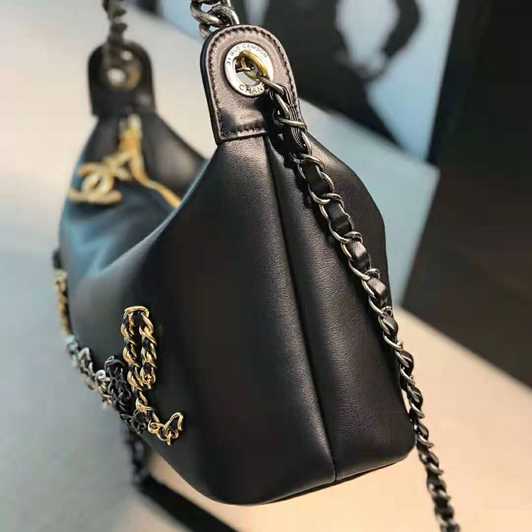 2020 chanel flap bag