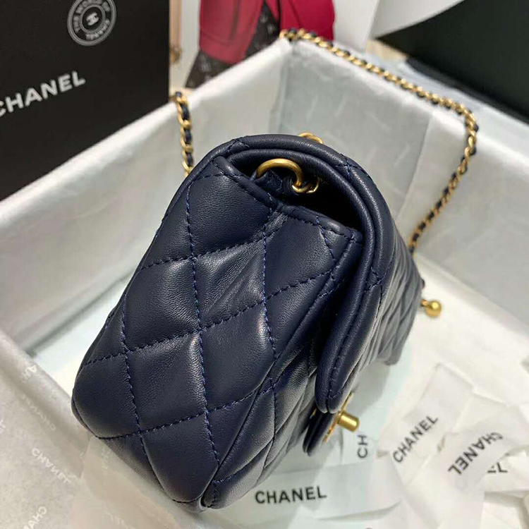 2020 chanel flap bag