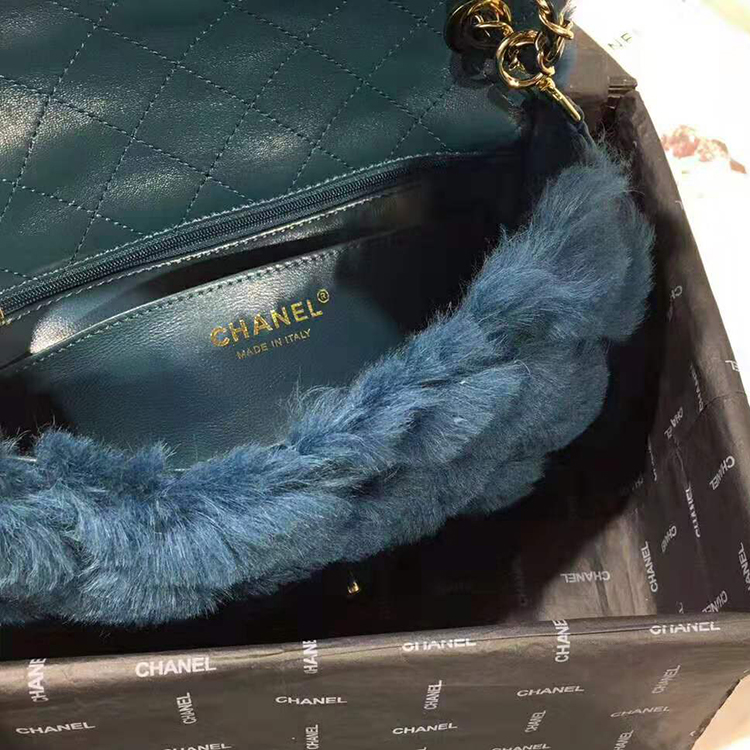 2020 chanel flap bag