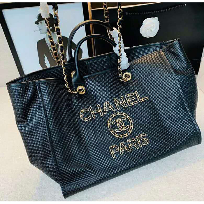 2020 chanel shopping bag