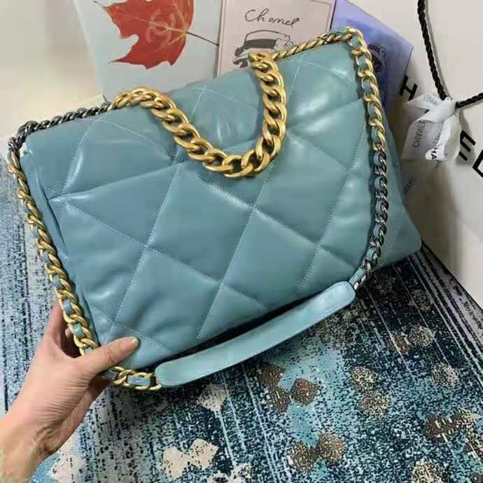 2021 Chanel 19 flap bag