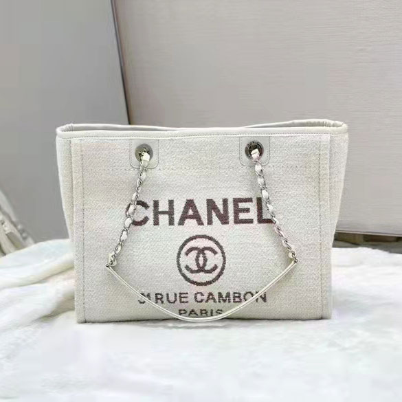 2021 Chanel medium Shopping Bag