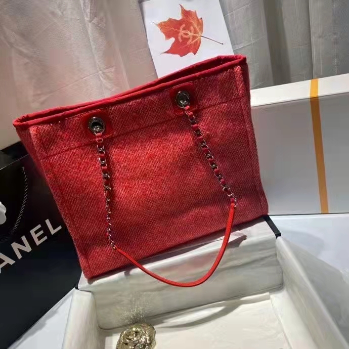 2021 Chanel medium Shopping Bag