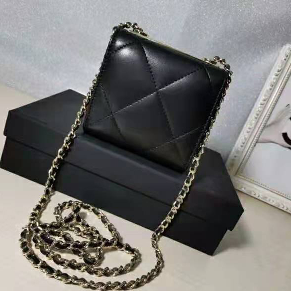 2021 Chanel mini flap bag