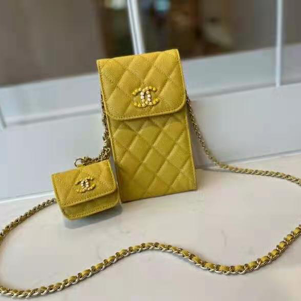 2021 Chanel phone and airpods case with chain