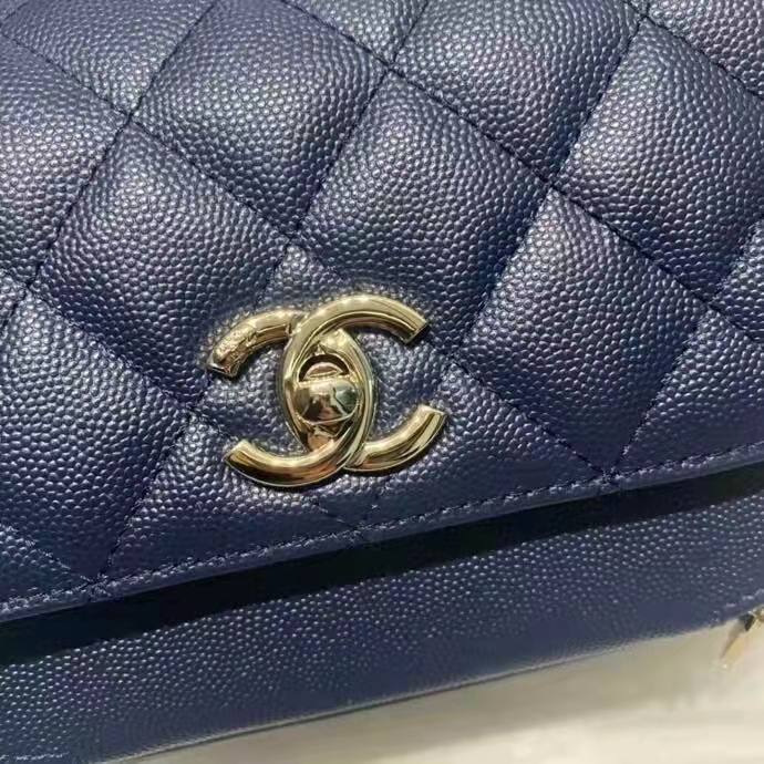 2021 Chanel small messenger bag