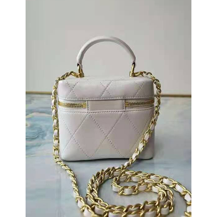 2021 Chanel vanity case