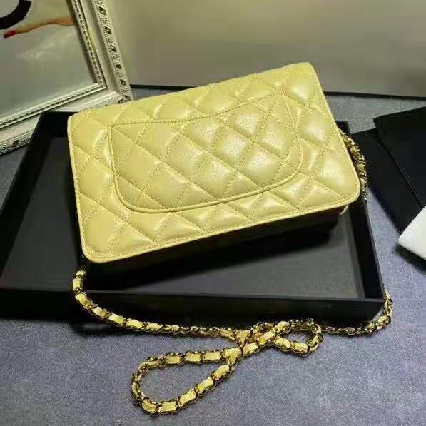 2021 Chanel wallet on chain