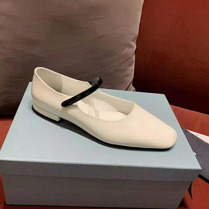 2021 Prada women shoes