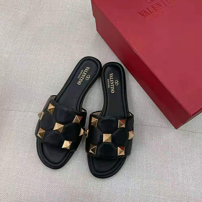 2021 Valentino women shoes