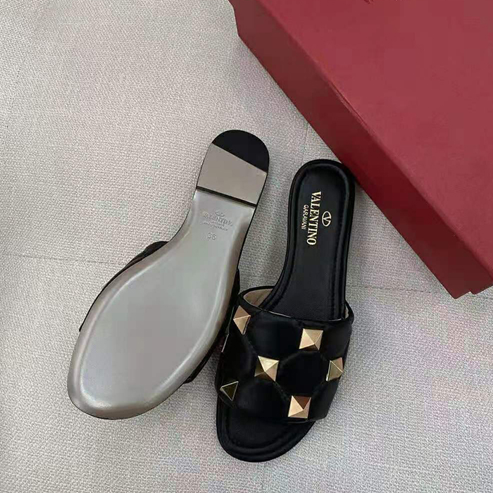 2021 Valentino women shoes