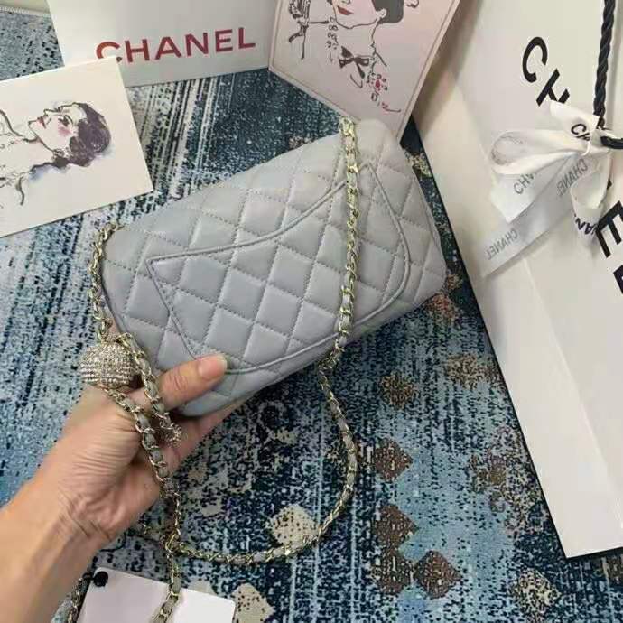 2021 chanel flap bag