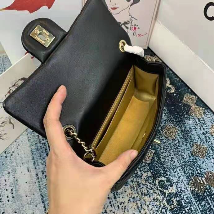 2021 chanel flap bag