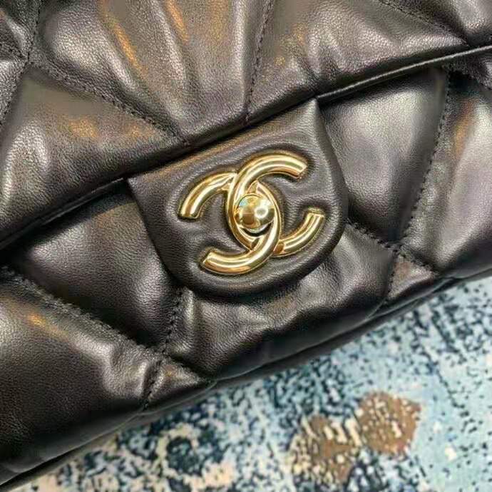 2021 chanel large flap bag