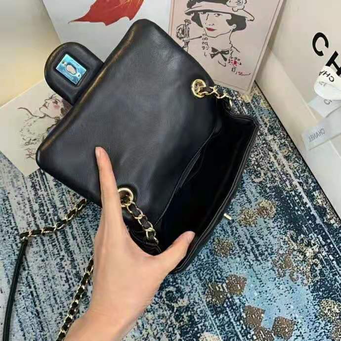 2021 chanel small flap bag