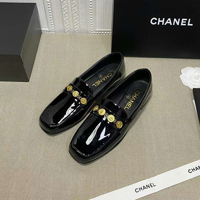 2021 chanle loafers