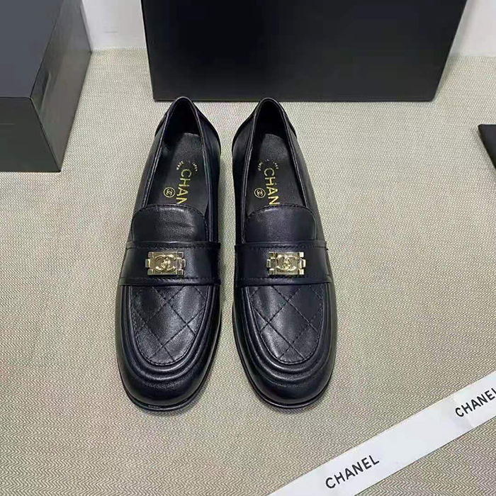 2021 chanle loafers