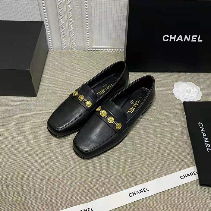 2021 chanle loafers