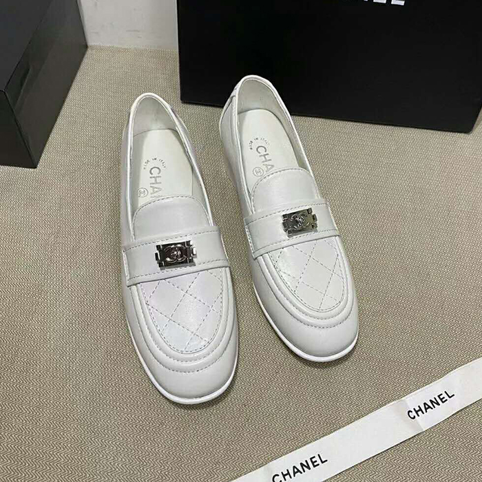 2021 chanle loafers