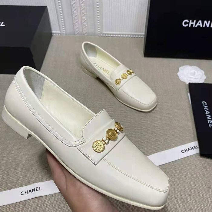 2021 chanle loafers