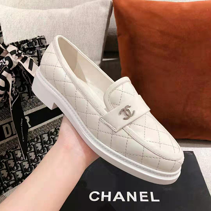 2021 chanle loafers