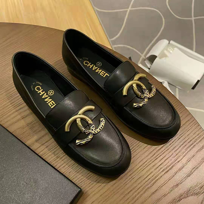 2021 chanle loafers