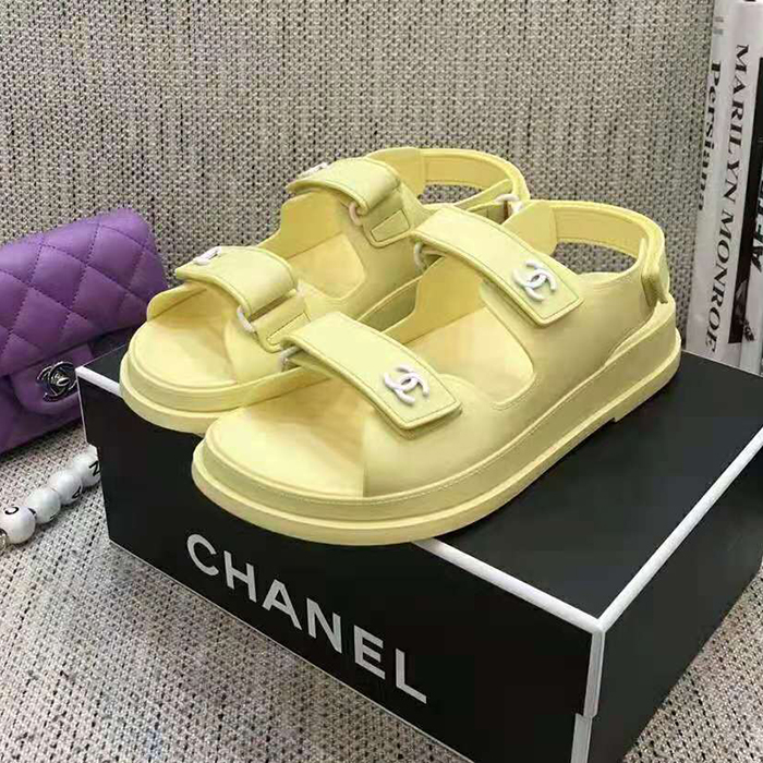 2021 chanle sandals