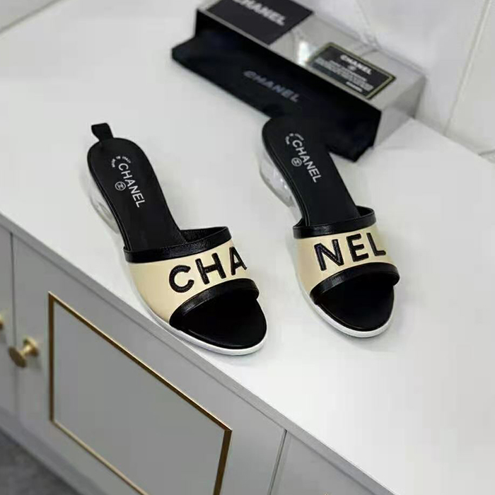 2021 chanle sandals