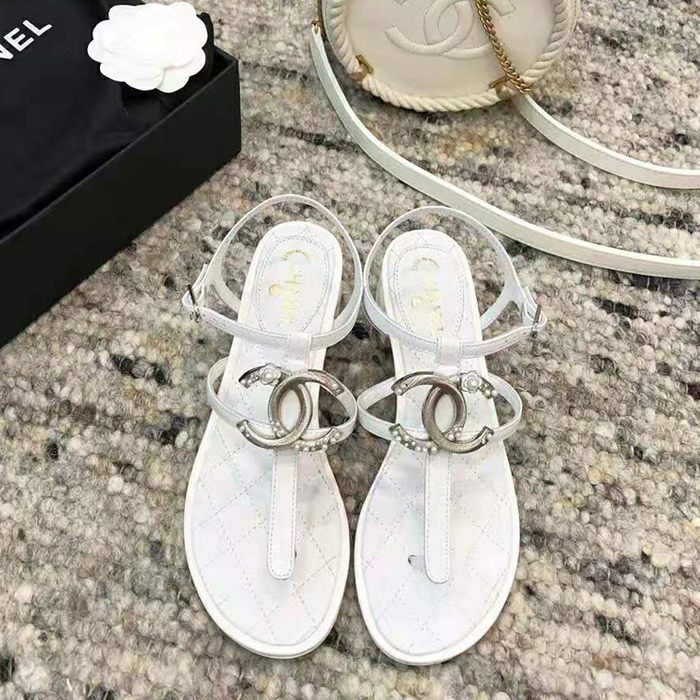 2021 chanle sandals