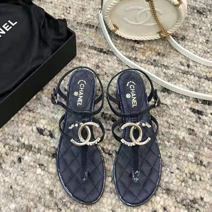 2021 chanle sandals