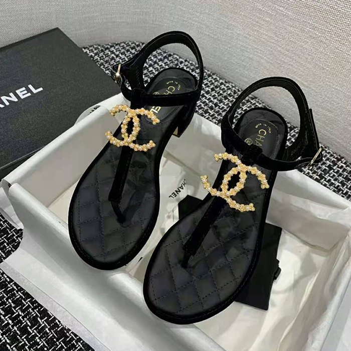 2021 chanle sandals