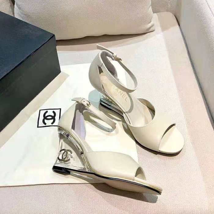 2021 chanle sandals