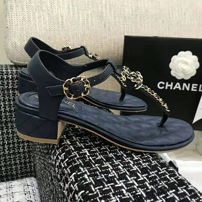 2021 chanle sandals